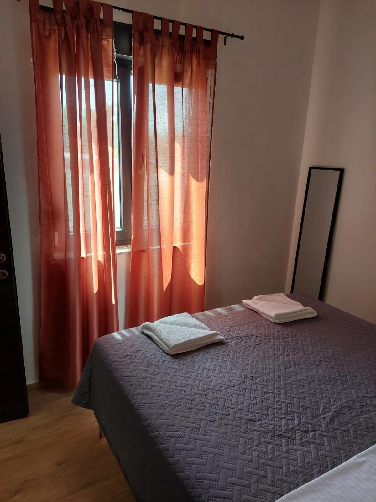 Apartmani Karla Paklenica Starigrad Paklenica Dış mekan fotoğraf