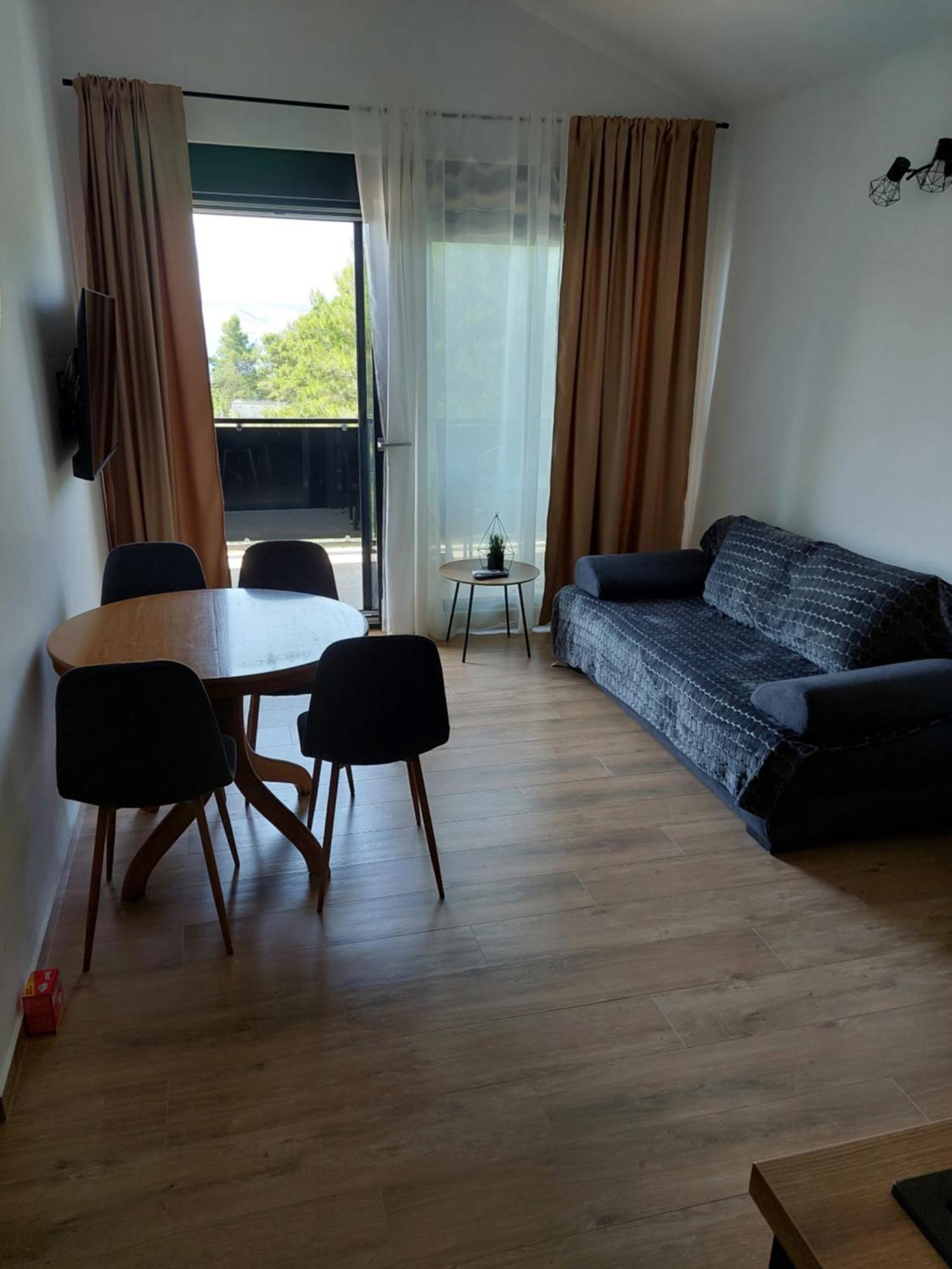 Apartmani Karla Paklenica Starigrad Paklenica Dış mekan fotoğraf