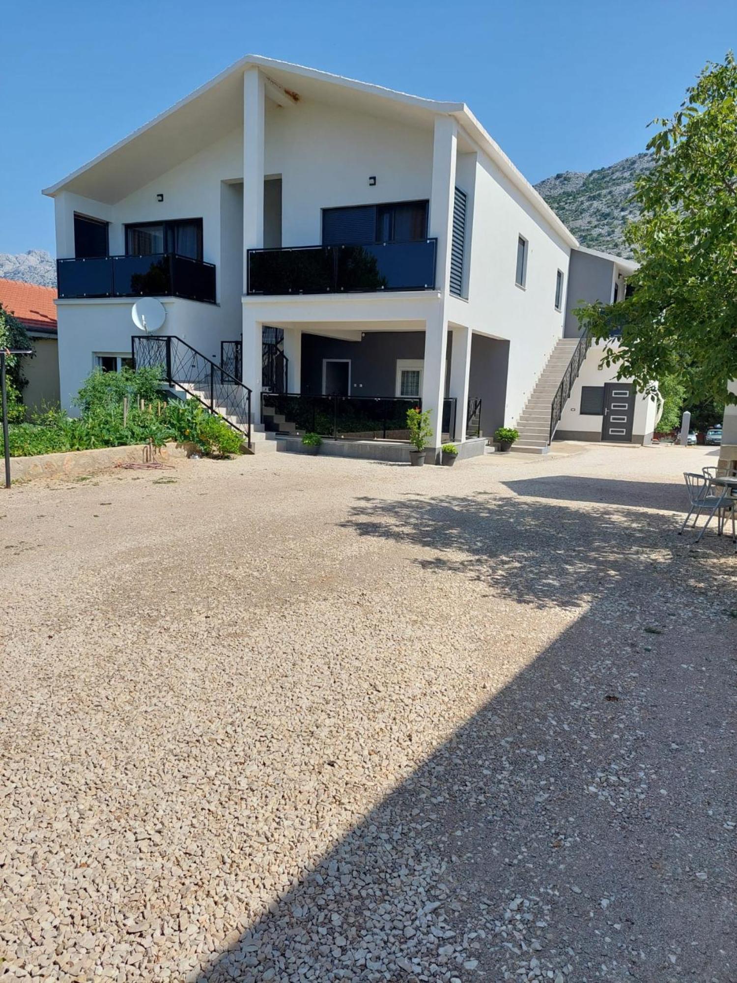 Apartmani Karla Paklenica Starigrad Paklenica Dış mekan fotoğraf