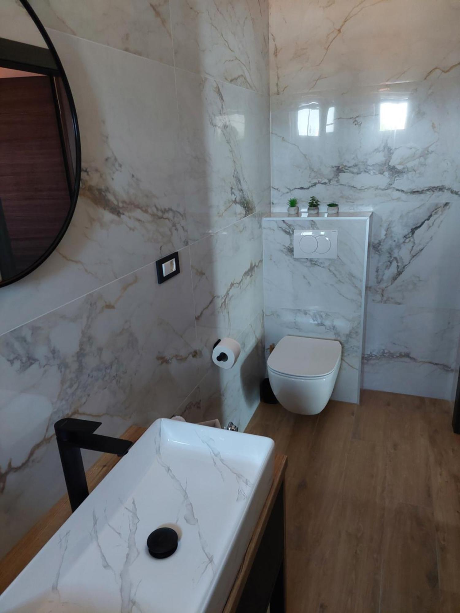 Apartmani Karla Paklenica Starigrad Paklenica Dış mekan fotoğraf