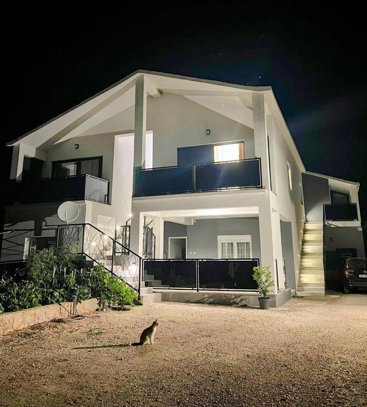 Apartmani Karla Paklenica Starigrad Paklenica Dış mekan fotoğraf