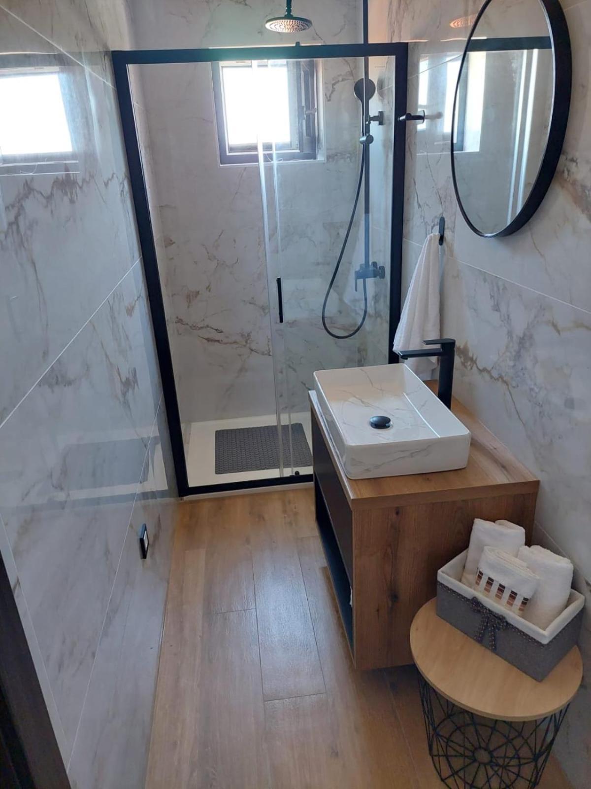Apartmani Karla Paklenica Starigrad Paklenica Dış mekan fotoğraf