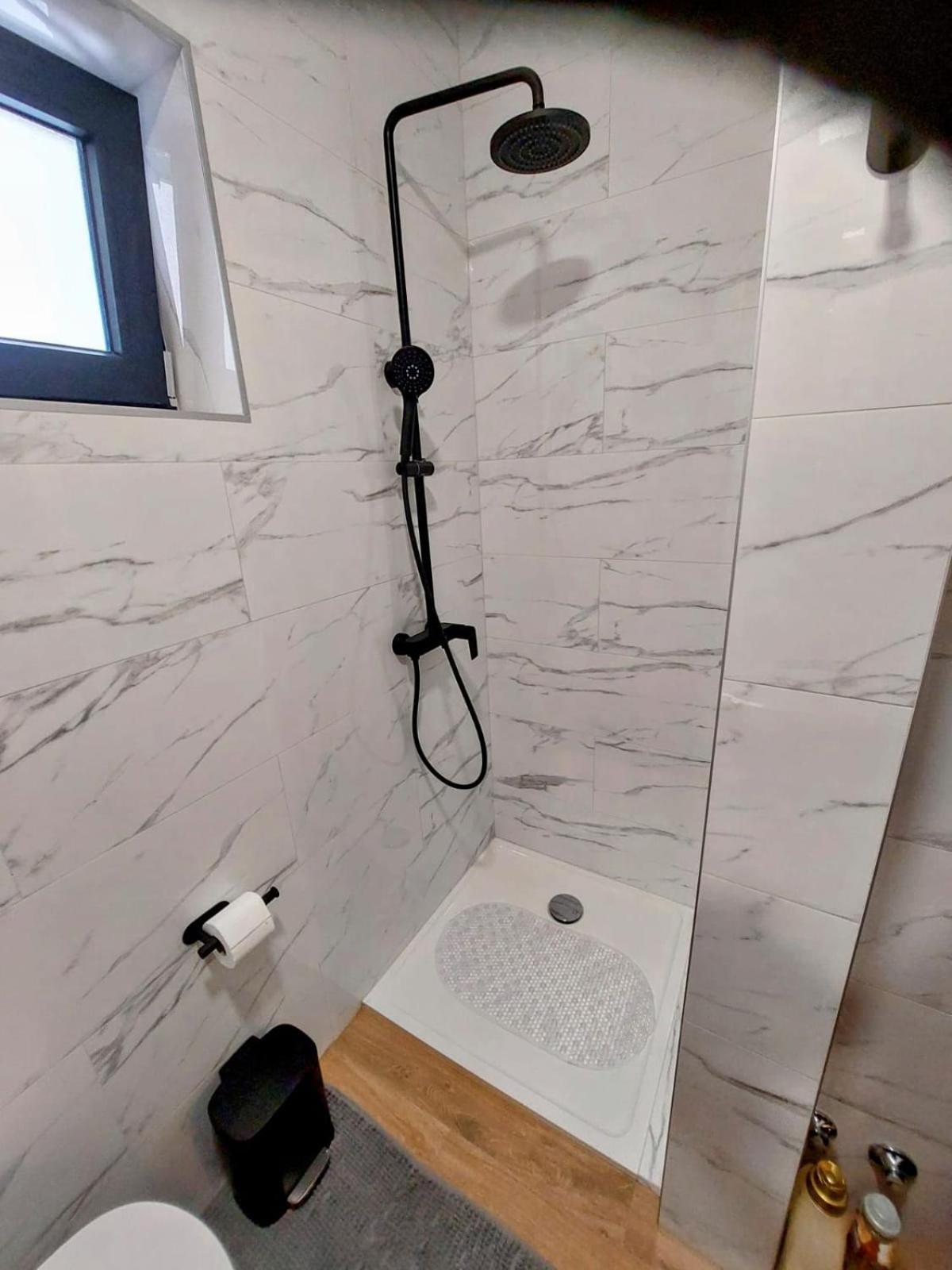 Apartmani Karla Paklenica Starigrad Paklenica Dış mekan fotoğraf